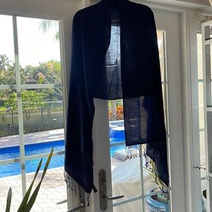 Handmade navy blue shawl - made in Nepal